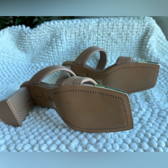 Dolce Vita Patwin Heels - Picture 3 of 5